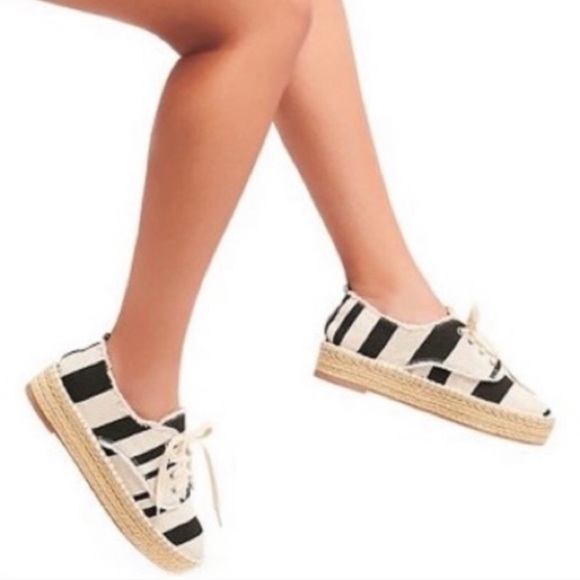 DV by Dolce Vita Shoes - SH48 DVDolce Vita ROXIE Striped Lace Up Espadrille